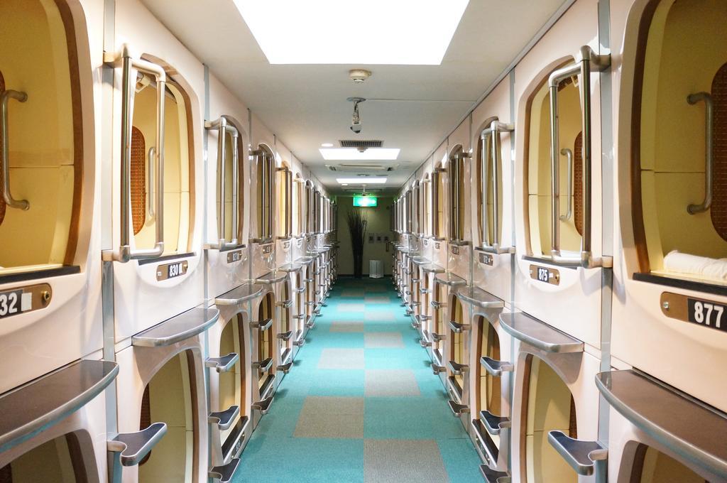 Capsule Hotel 310 Tokyo Camera foto
