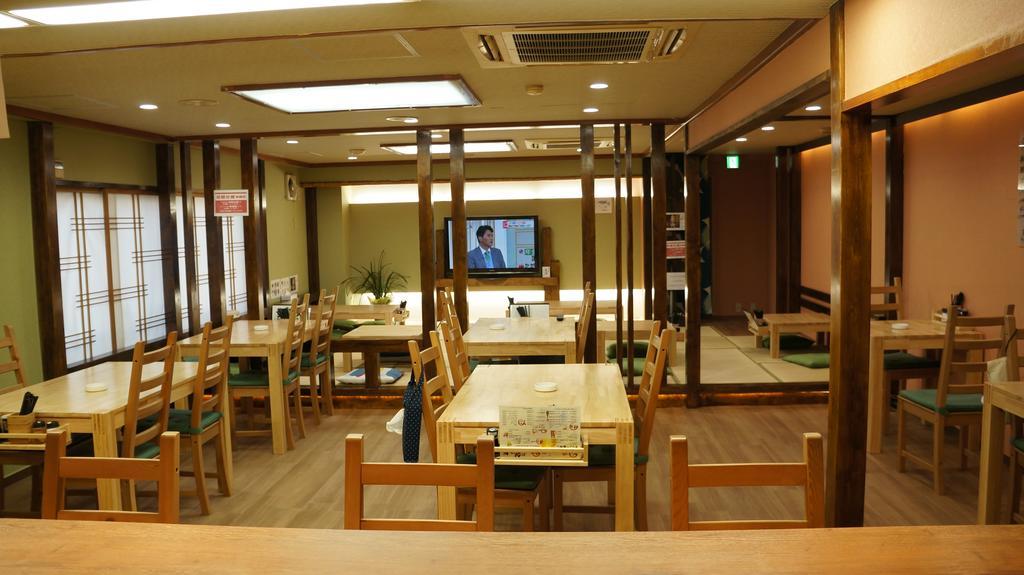 Capsule Hotel 310 Tokyo Esterno foto
