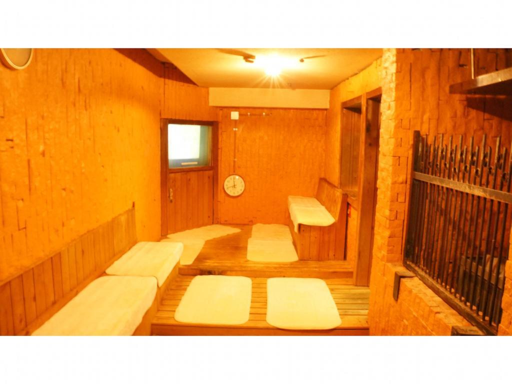 Capsule Hotel 310 Tokyo Esterno foto